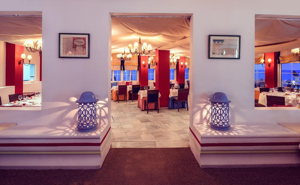 The Caleta Hotel Health, Beauty & Conference Centre Cebelitarık Dış mekan fotoğraf