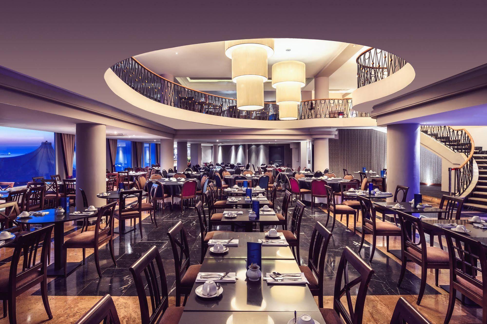 The Caleta Hotel Health, Beauty & Conference Centre Cebelitarık Dış mekan fotoğraf
